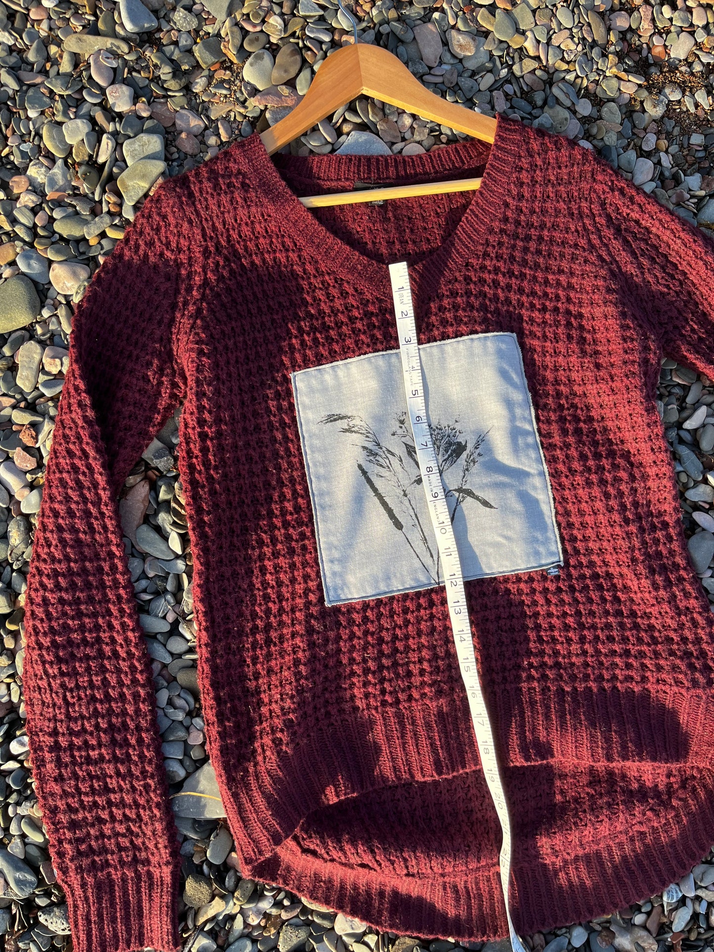 Tricot bourgogne « bouquet » Médium