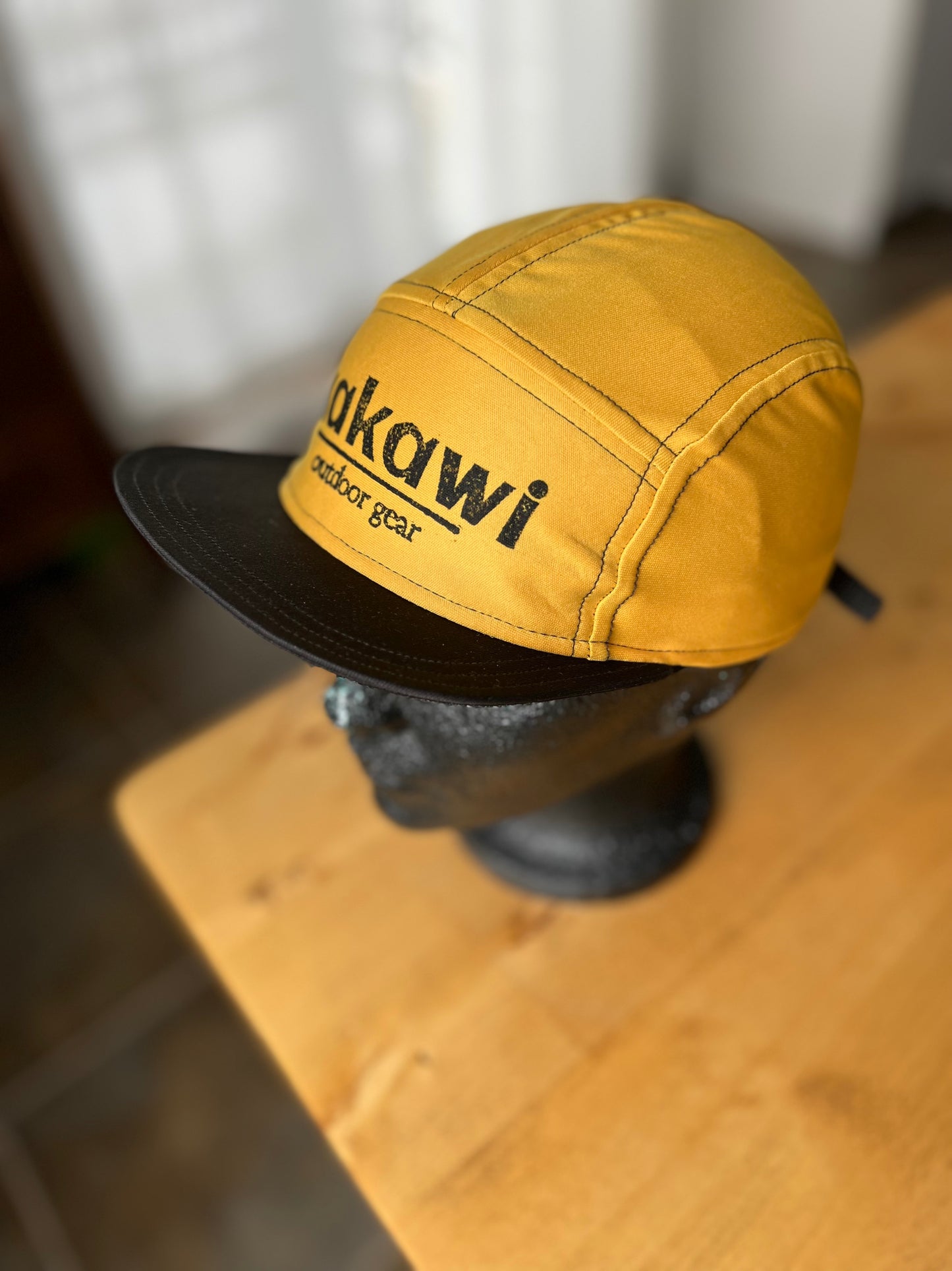 Kasquette Sport - Black and Yellow