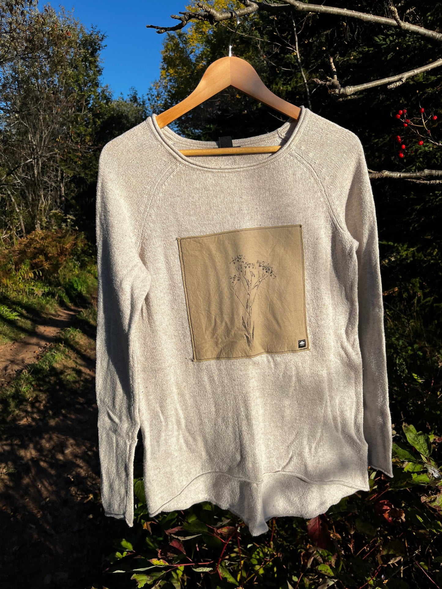 Tricot crème « bouquet » X-small coupe décontractée