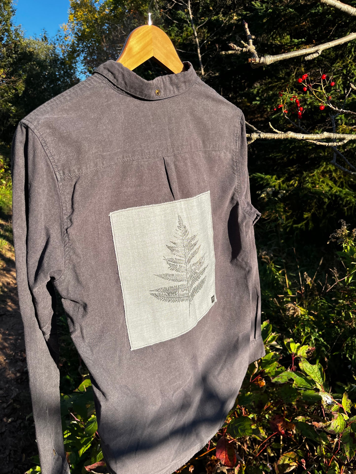 Chemise grise « fougère » Small (unisexe)