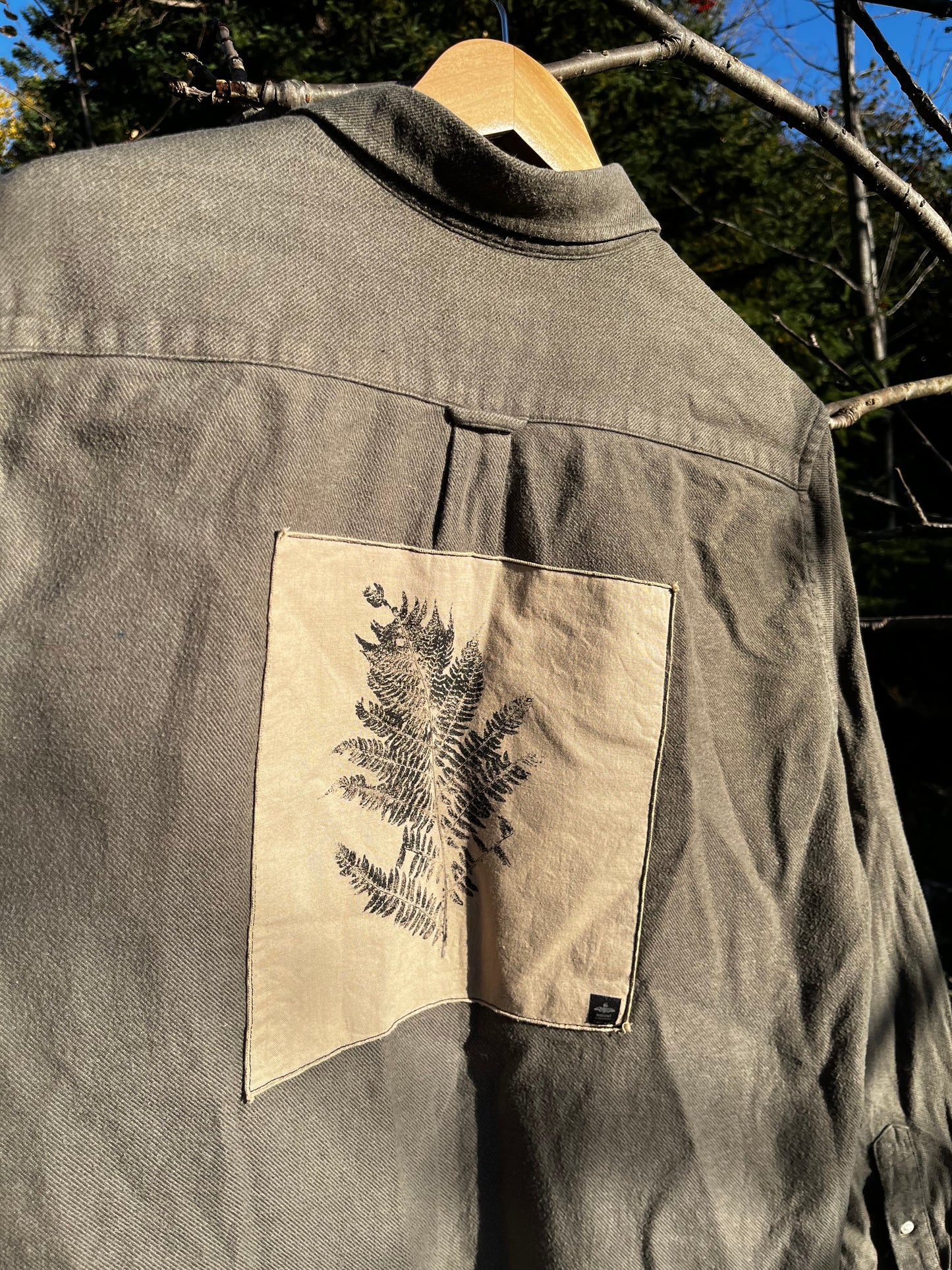 Chemise Kaki « fougère » Large (unisexe)