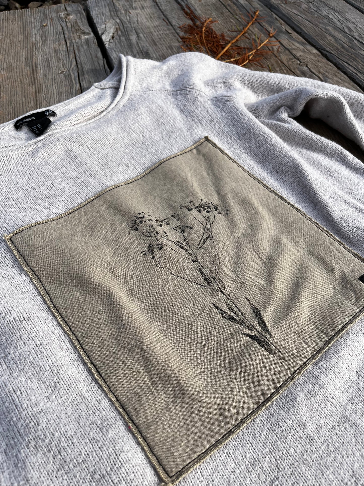 Tricot crème « bouquet » X-small coupe décontractée