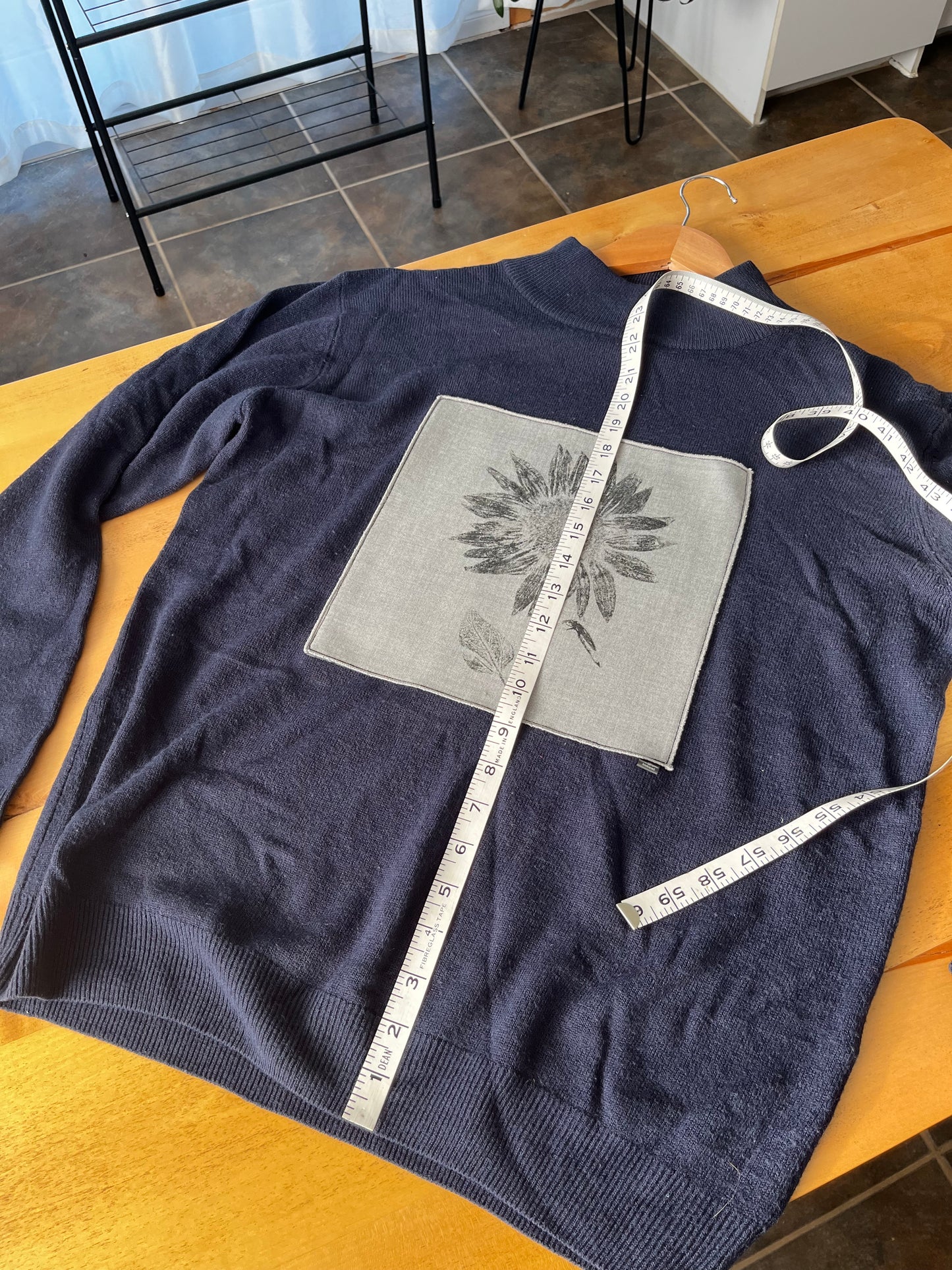 Tricot bleu «tournesol» X-large