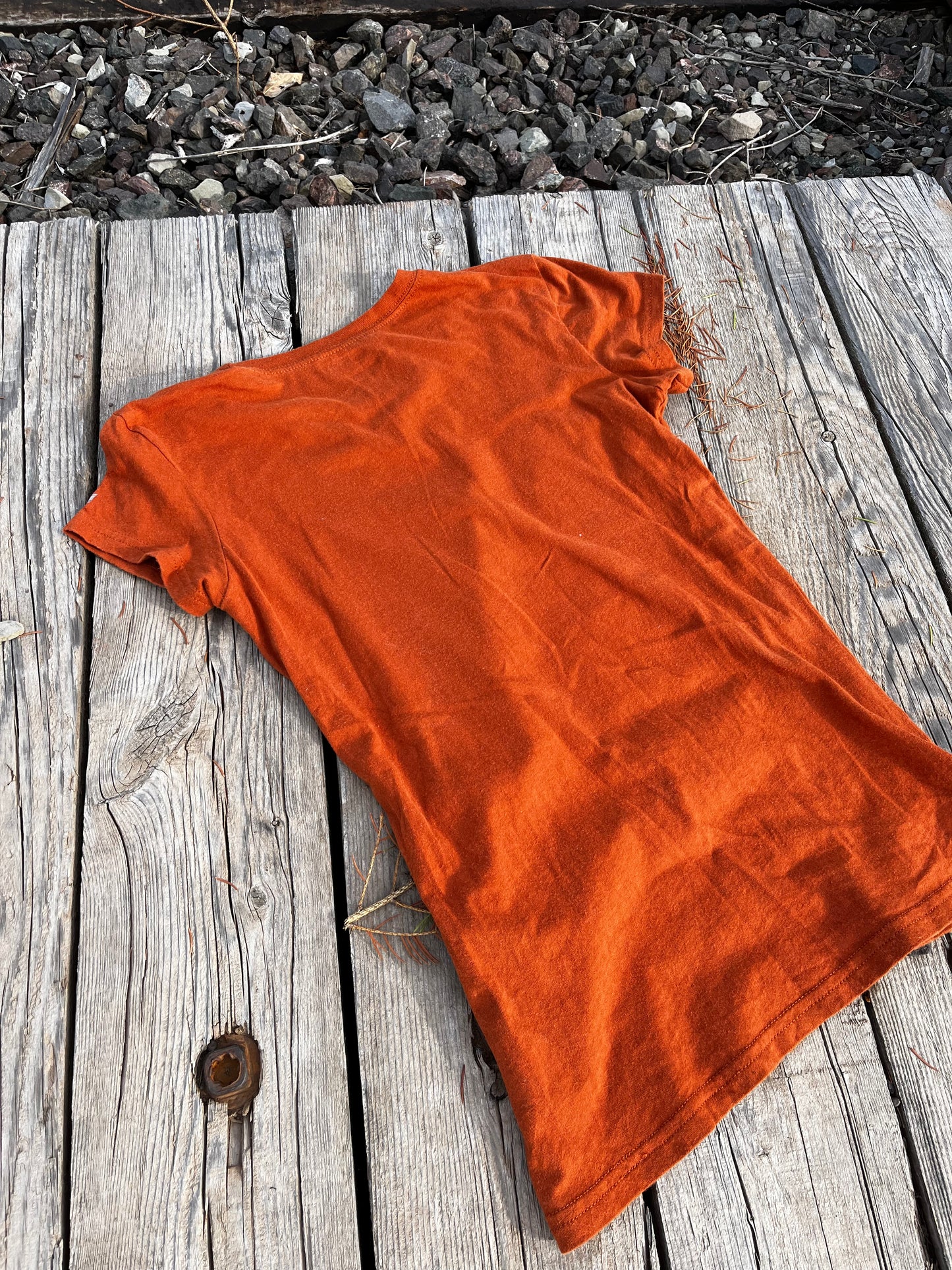 T-shirt orange « bouquet » Médium