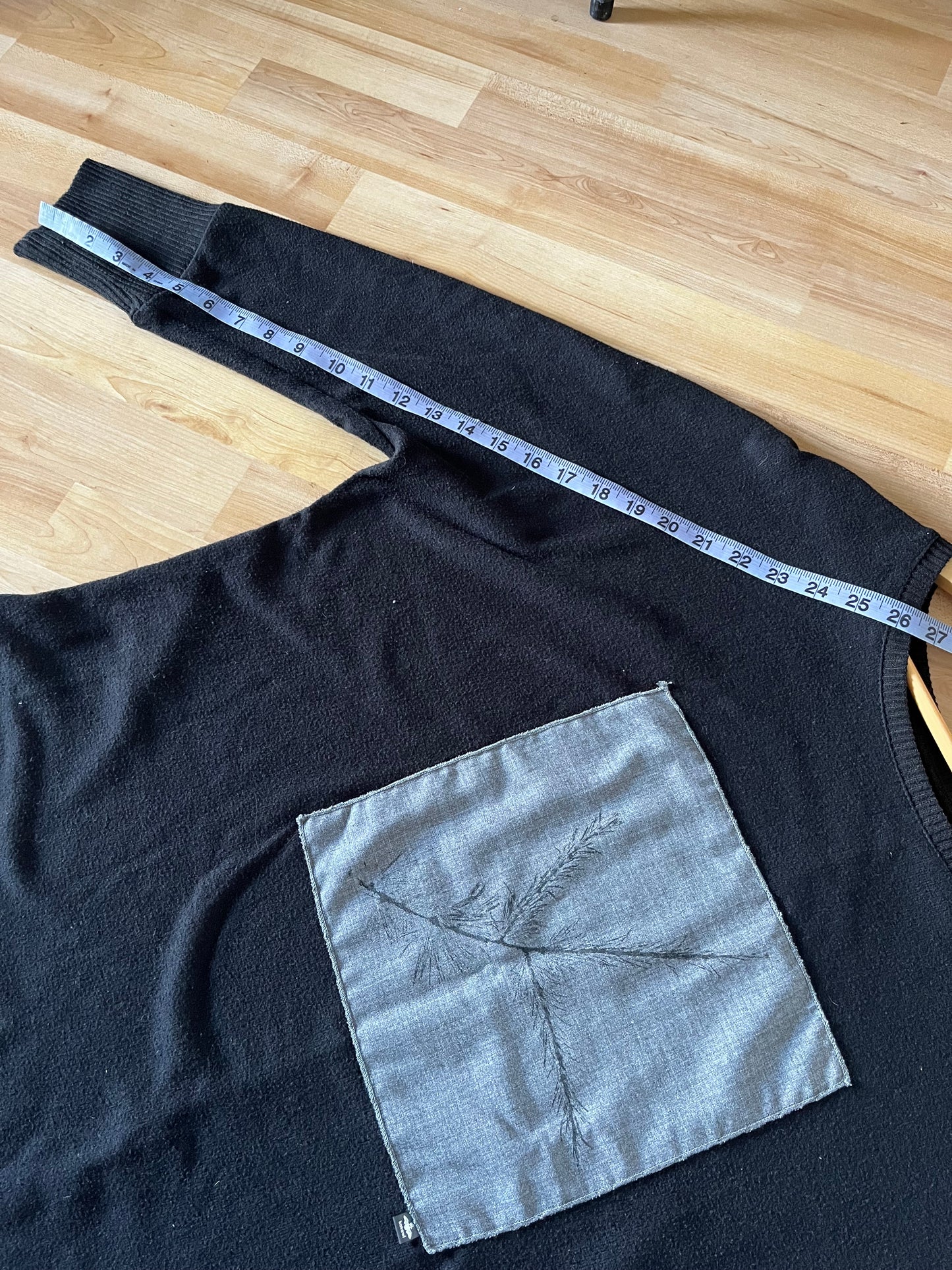 Tricot noir « mélèze » x-large