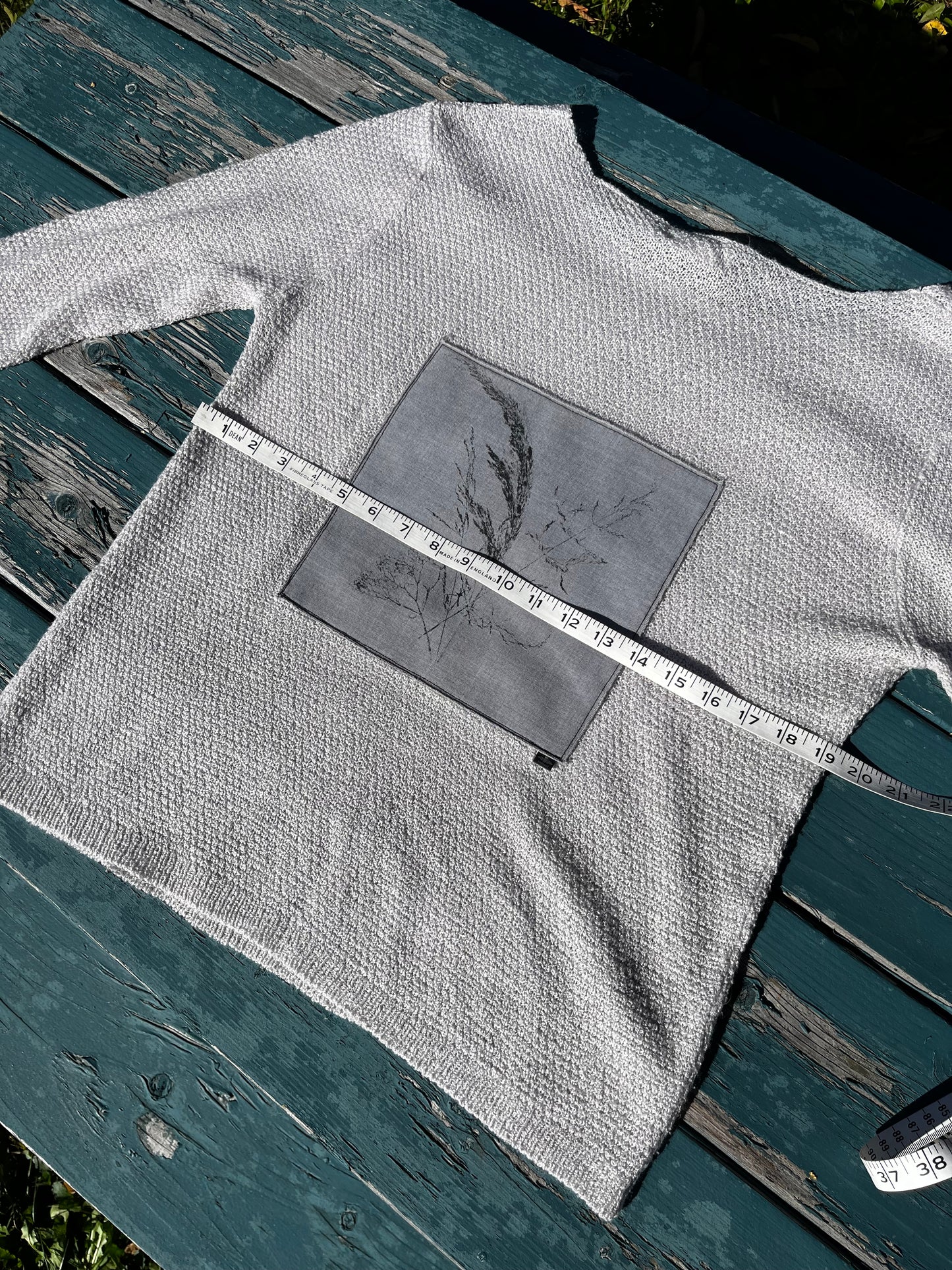 Tricot gris « bouquet» large