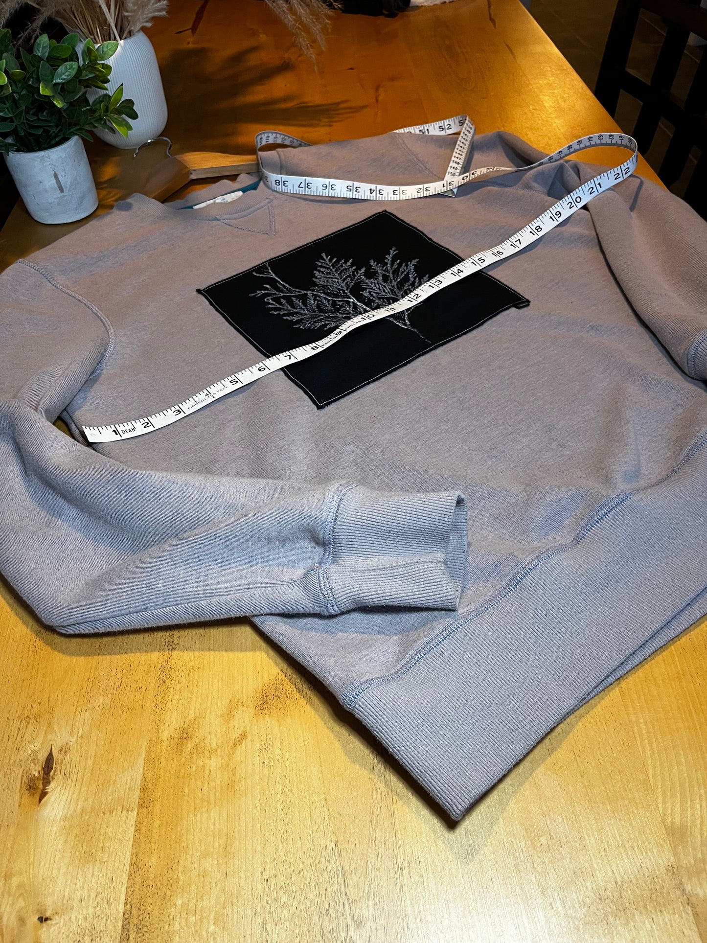 Chandail crewneck « cèdre » lila - Médium (unisexe)