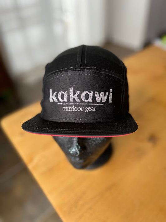 Kasquette Sport - Noir et Rose fluo