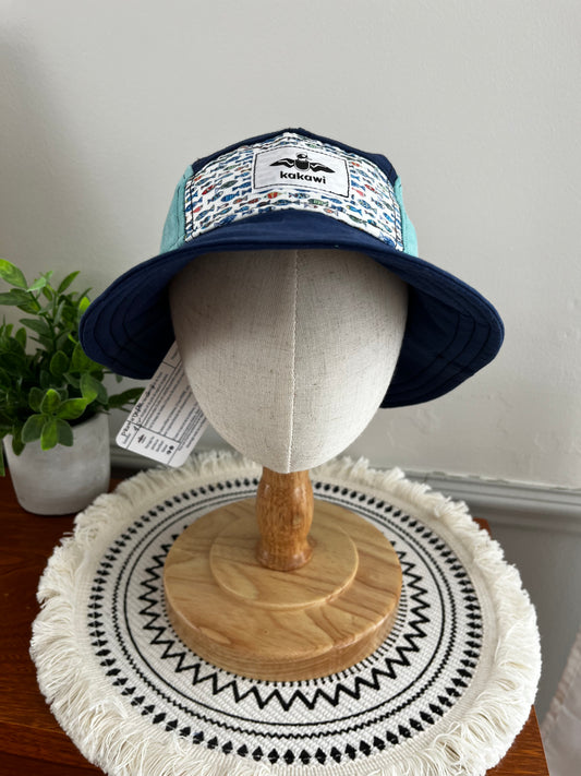 Chapeau Mini en essai (6-9) 46cm