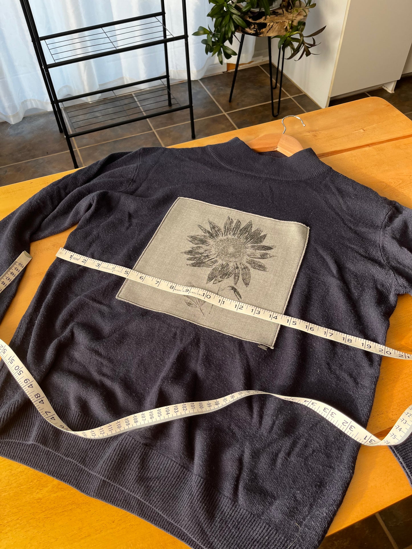 Tricot bleu «tournesol» X-large