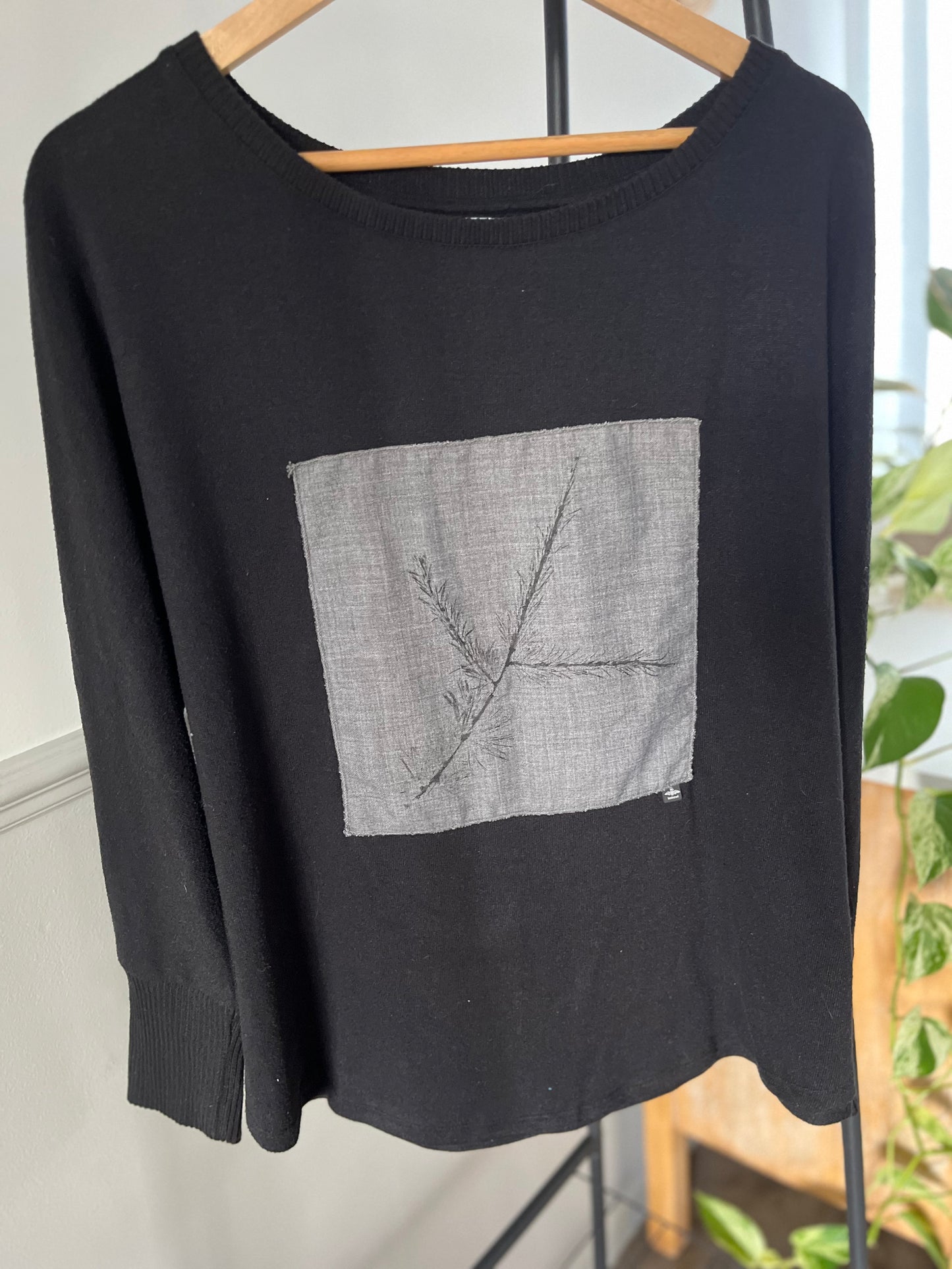 Tricot noir « mélèze » x-large